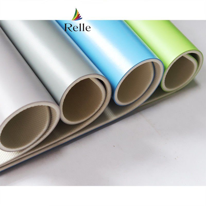 ทนทานการสกัดสภาพดี 5 มิลลิเมตร โฟม รีเล่ สี PVC โรลพื้นสําหรับเต้นรํา