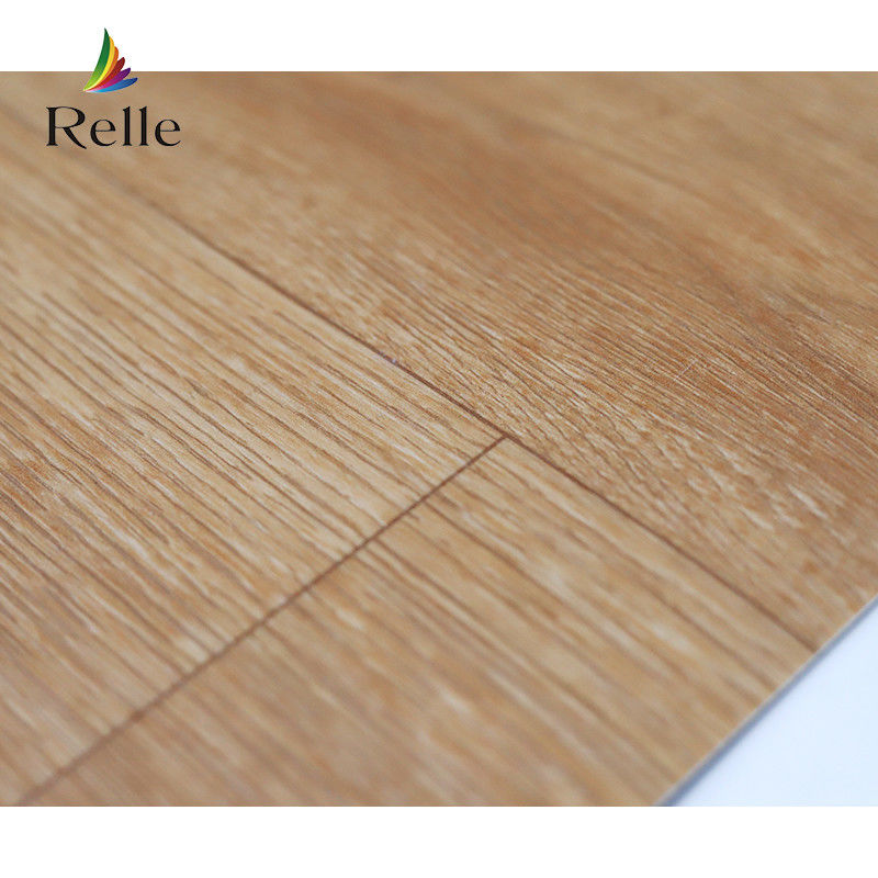 Relle 3.8m PVC แผ่นผงพื้นไวนิลแบบไม่เหมือนกัน ใบรับรอง CE / SGS / ISO9001