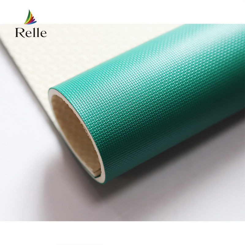 พื้นสนามแบดมินตันไวนิล PVC ป้องกันการลื่น พร้อมติดตั้งแบบทากาวจาก Relle