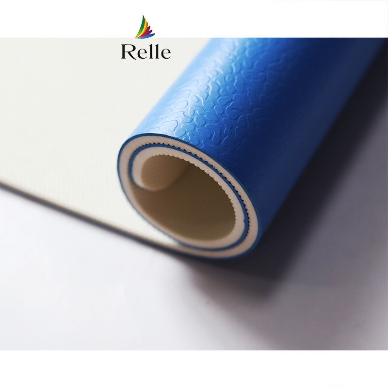600 ตัวเลือกสี Relle PVC ฟุตซอล โรลล์พื้นกับการออกแบบเนื้อเยื่อกรีด