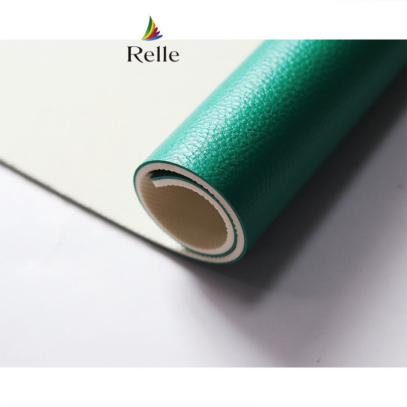 สีเขียว แบดมินตัน คอร์ท สปอร์ต พื้น Mat Roll in Relle วัสดุ PVC สินเชื่อมสําหรับกีฬา