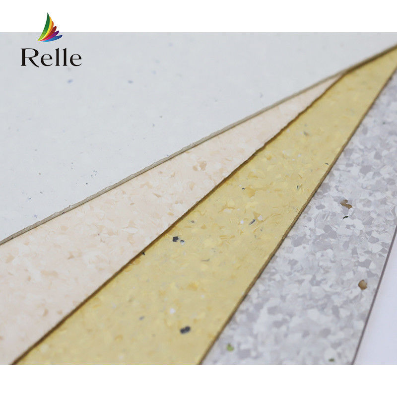 แผ่นพื้นวินิล PVC แบบเรียบ Relle 2mm ยืดหยุ่นแบบแบบเดียวกัน