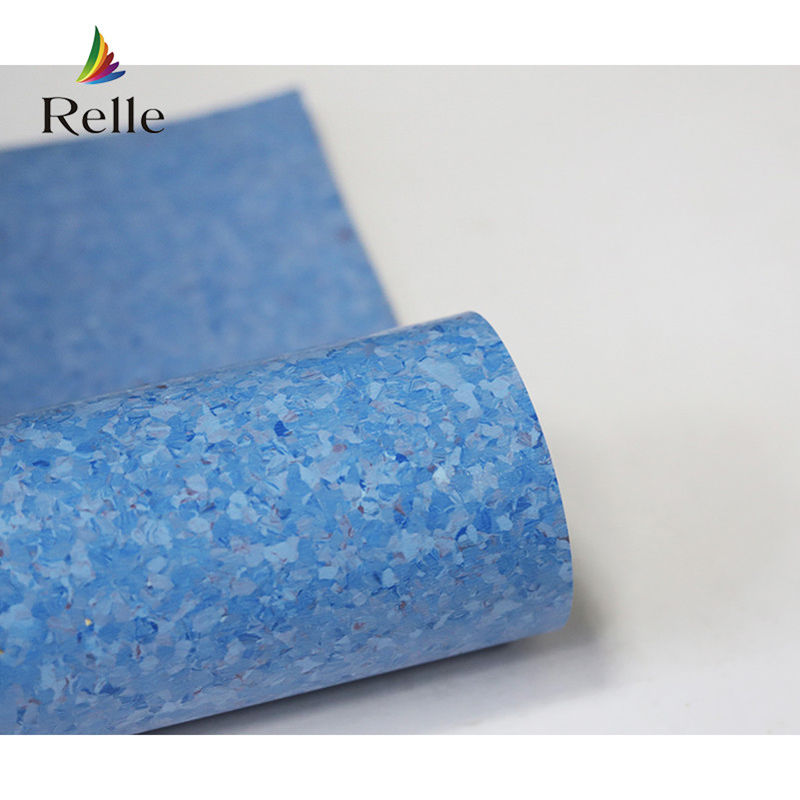 โมเดิร์น Indoor พลาสติก พื้นไม้ Roll กับ PUR การเคลือบที่ให้บริการโดยและ 2-4mm ความหนา