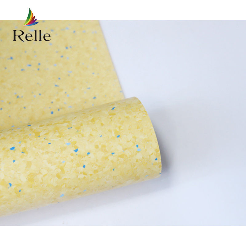 โมเดิร์น Indoor พลาสติก พื้นไม้ Roll กับ PUR การเคลือบที่ให้บริการโดยและ 2-4mm ความหนา