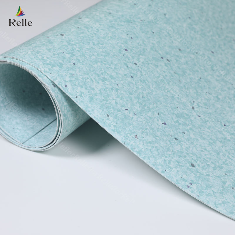 แผ่นพื้นวินิลชนิดเดียวกัน PVC ป้องกันการสลิปมากกว่า 1000 ชนิดสําหรับคลินิกโรงพยาบาล