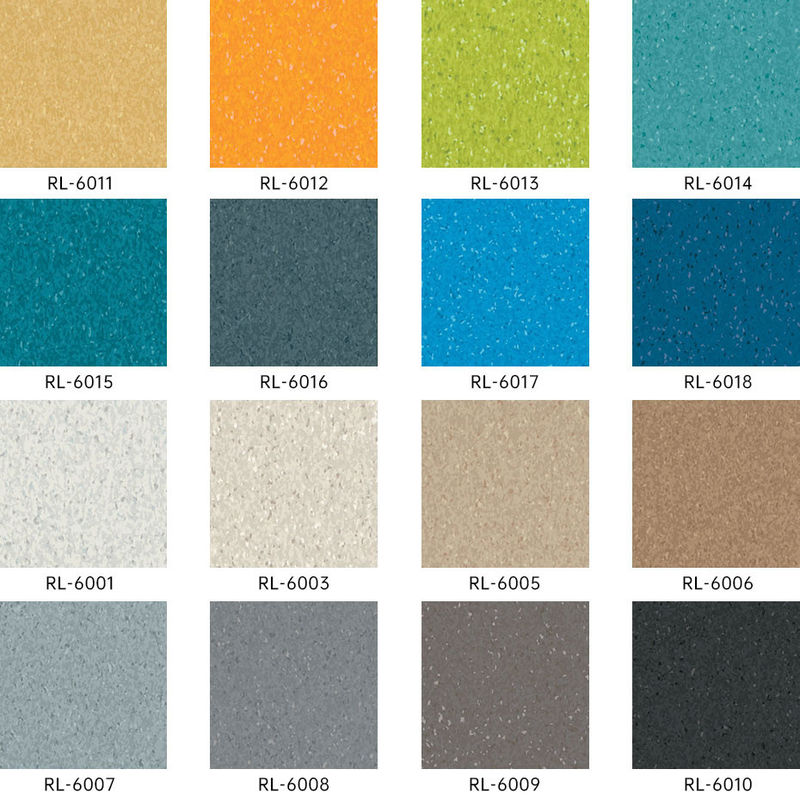 โครงการการค้าเกรด Homogeneous Flooring ฟอร์มัลเดฮีดฟรีและกันน้ําสําหรับบริเวณที่มีการจราจรมาก